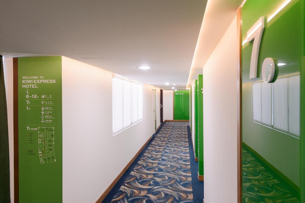 Kiwi-Taichung Station Branch 1 Hotel Exterior foto